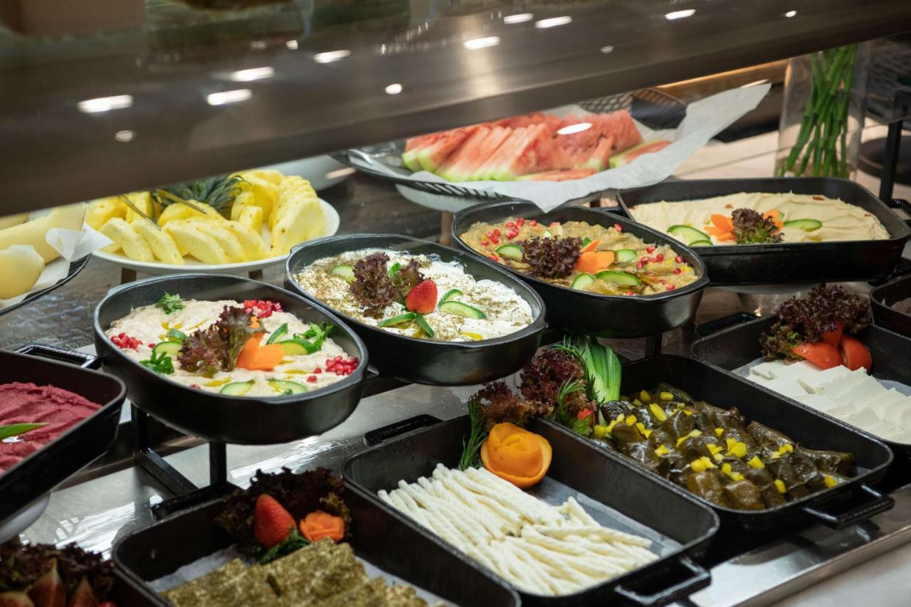 Radisson Blu Hotel, Jeddah Corniche Εξωτερικό φωτογραφία Meze
