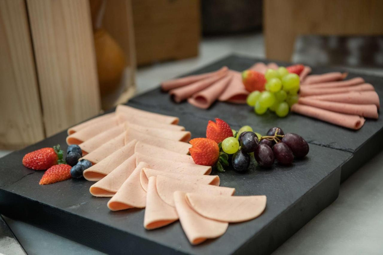 Radisson Blu Hotel, Jeddah Corniche Εξωτερικό φωτογραφία Turkey ham