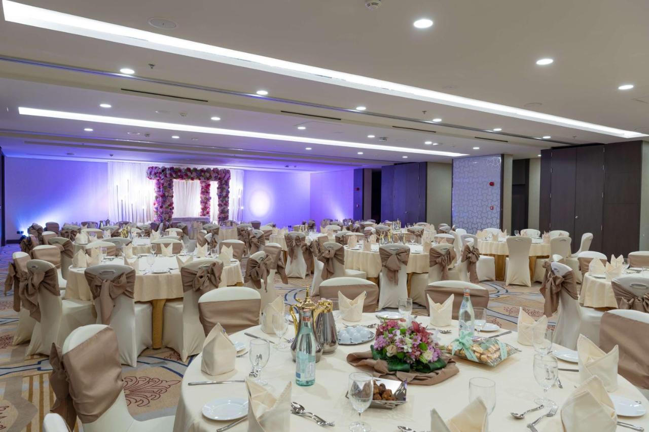 Radisson Blu Hotel, Jeddah Corniche Εξωτερικό φωτογραφία The Grand Ballroom