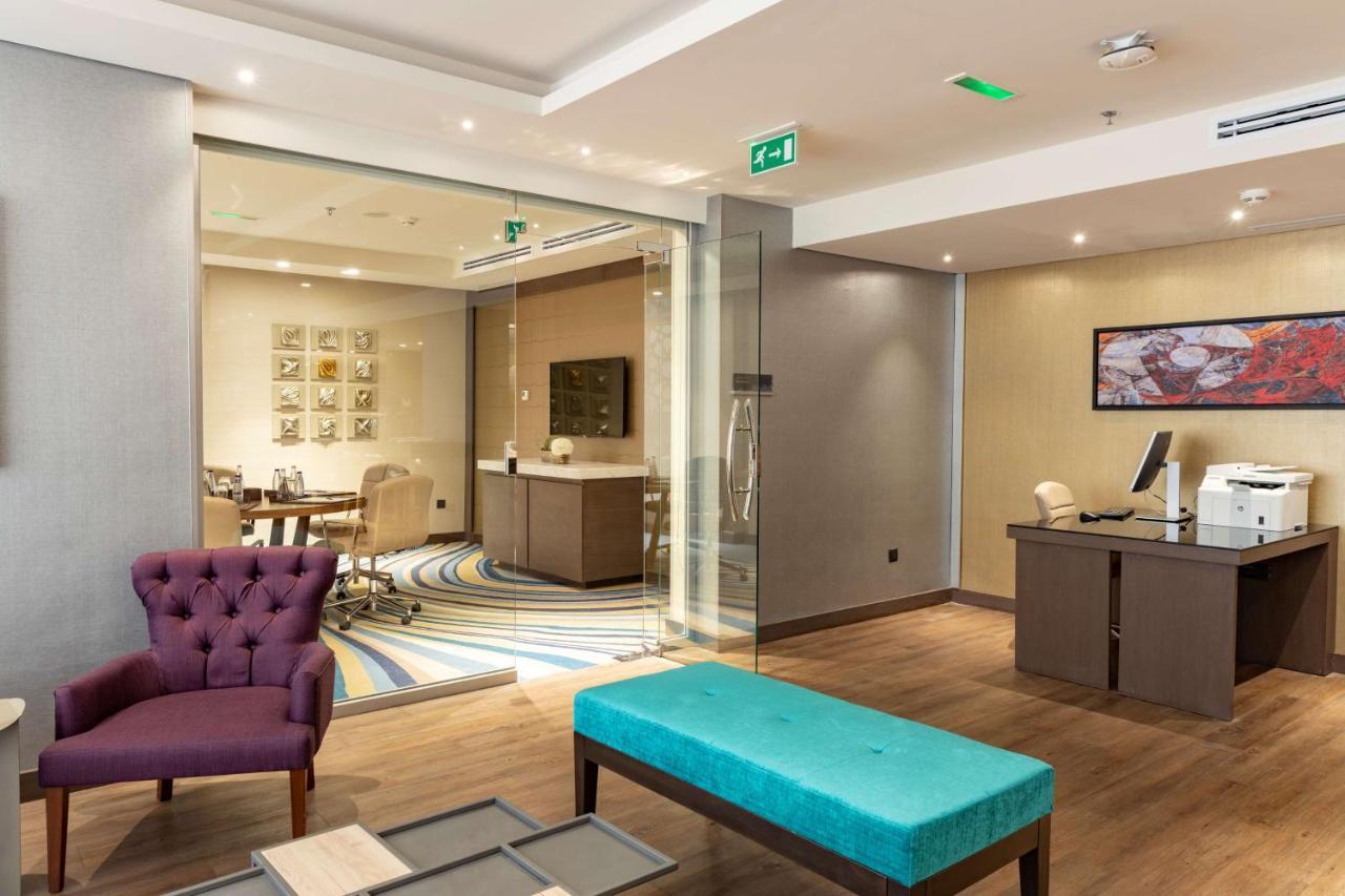 Radisson Blu Hotel, Jeddah Corniche Εξωτερικό φωτογραφία Reception area